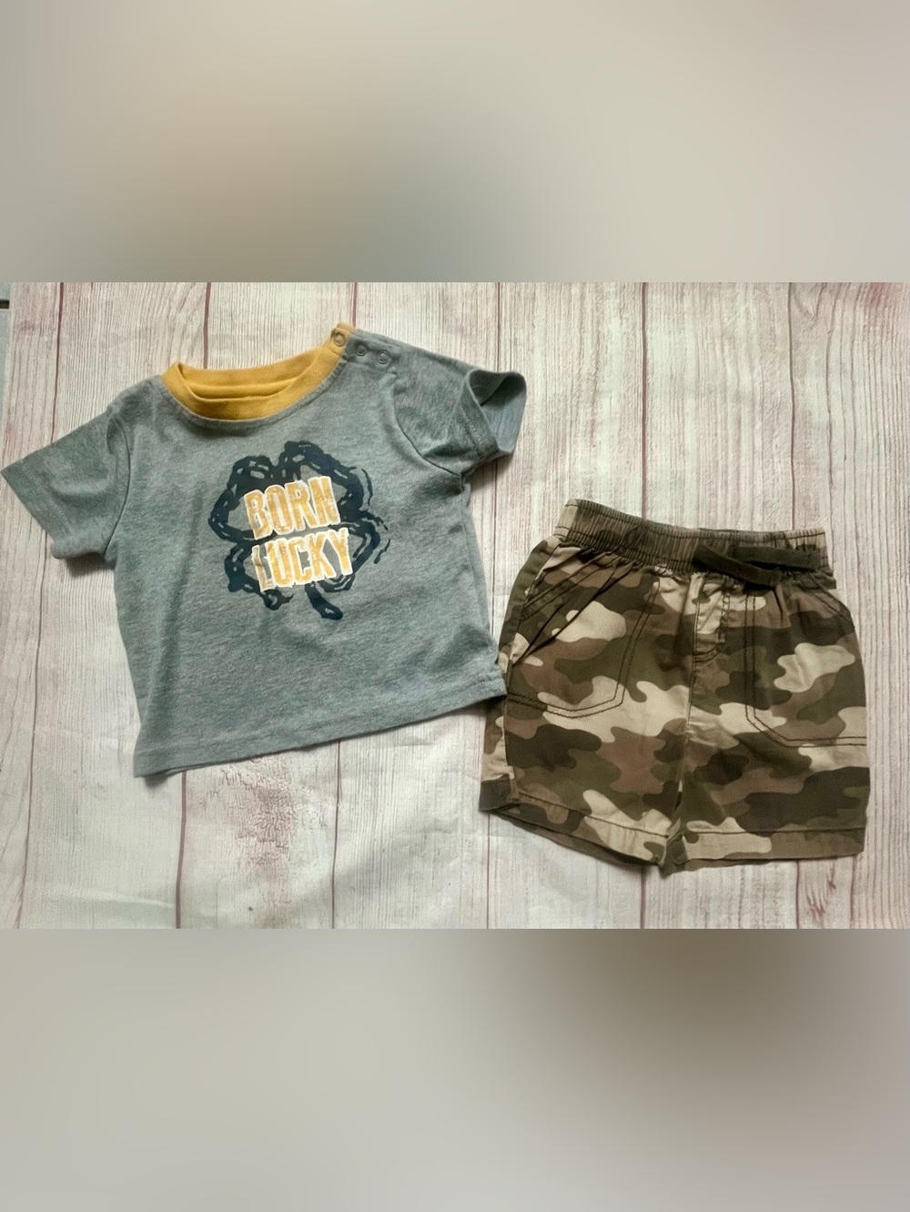 Outfit 2 Pc Casual Top/Camo Shorts 18 Mo